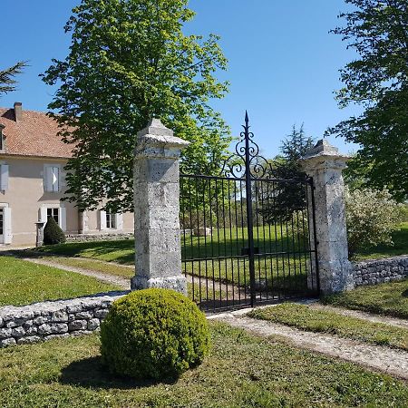 Вилла Domaine Et Manoir Du Picaud Монестье Экстерьер фото