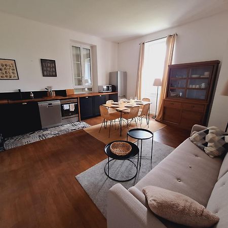 Вилла Domaine Et Manoir Du Picaud Монестье Экстерьер фото