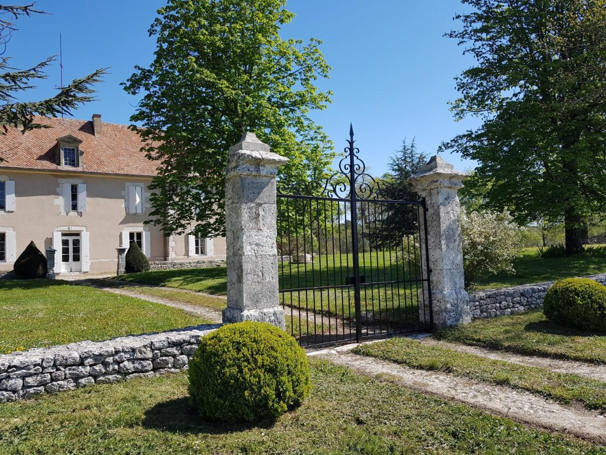 Вилла Domaine Et Manoir Du Picaud Монестье Экстерьер фото