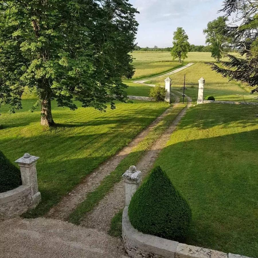 Вилла Domaine Et Manoir Du Picaud Монестье Экстерьер фото