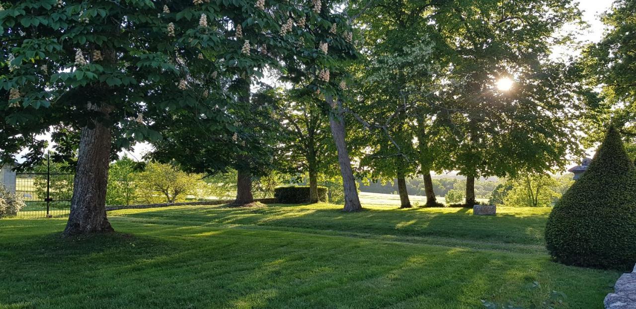 Вилла Domaine Et Manoir Du Picaud Монестье Экстерьер фото
