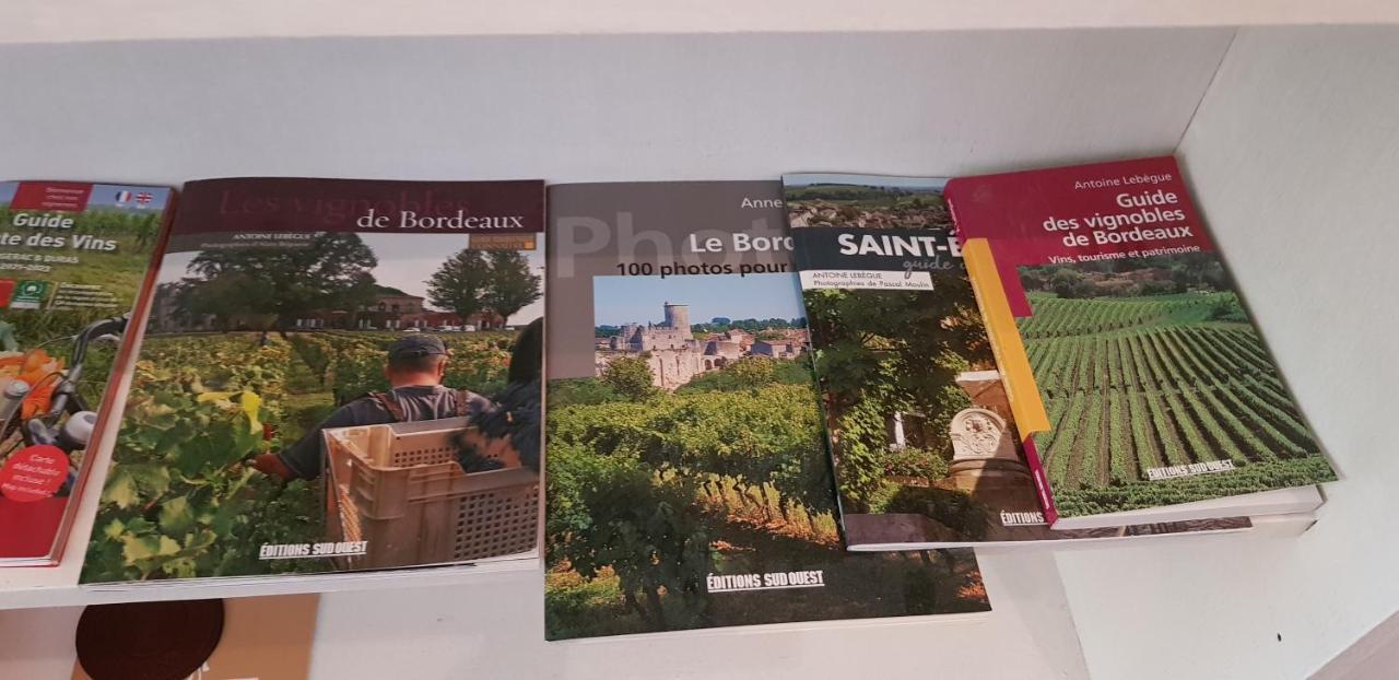 Вилла Domaine Et Manoir Du Picaud Монестье Экстерьер фото